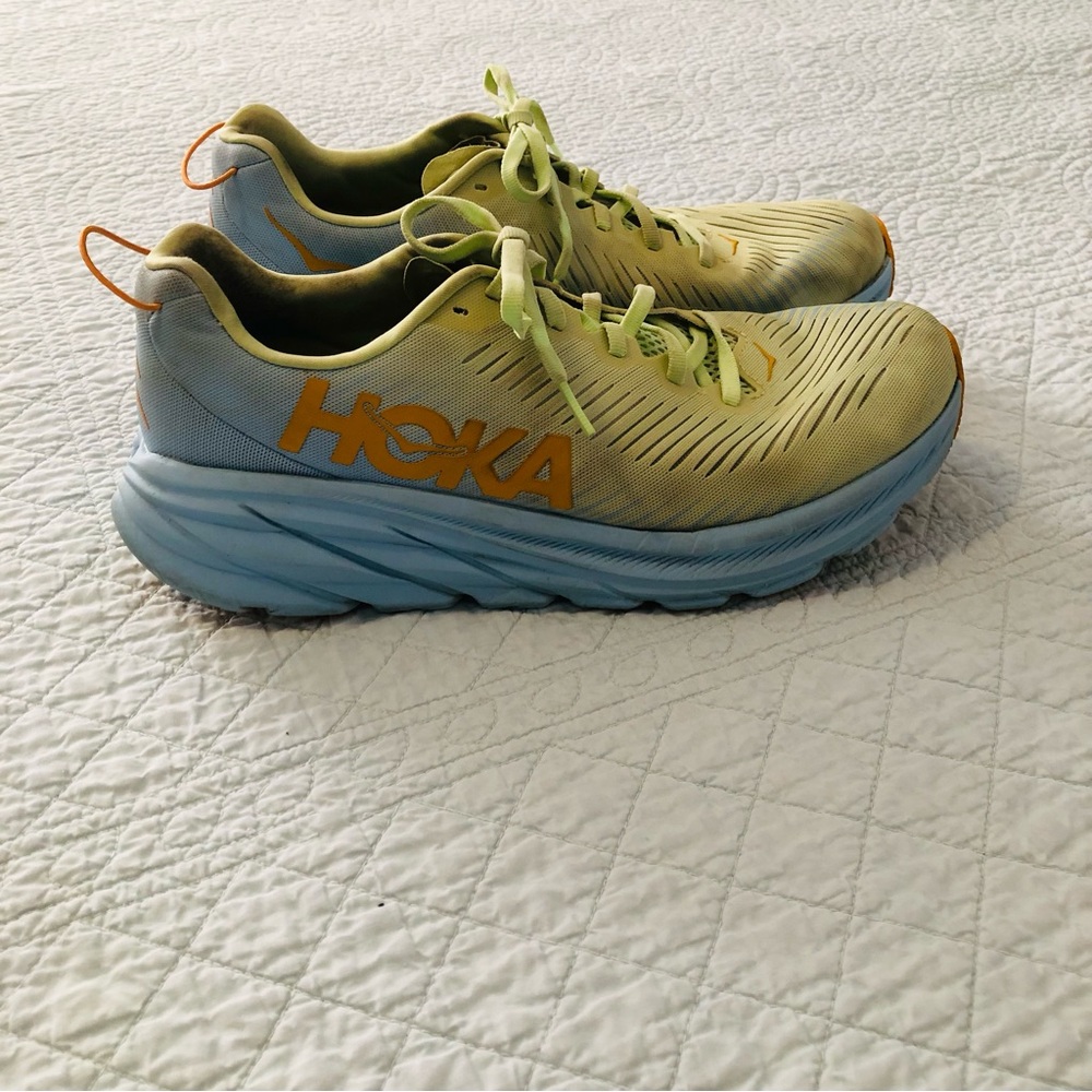 Hoka Rincon 3. Size 9 1/2. - Picture 2 of 13